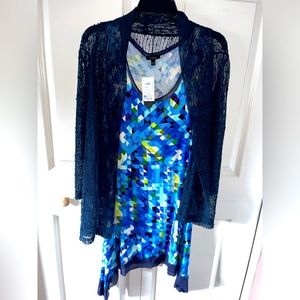 Curio dress NWT multicolored with black shawl.